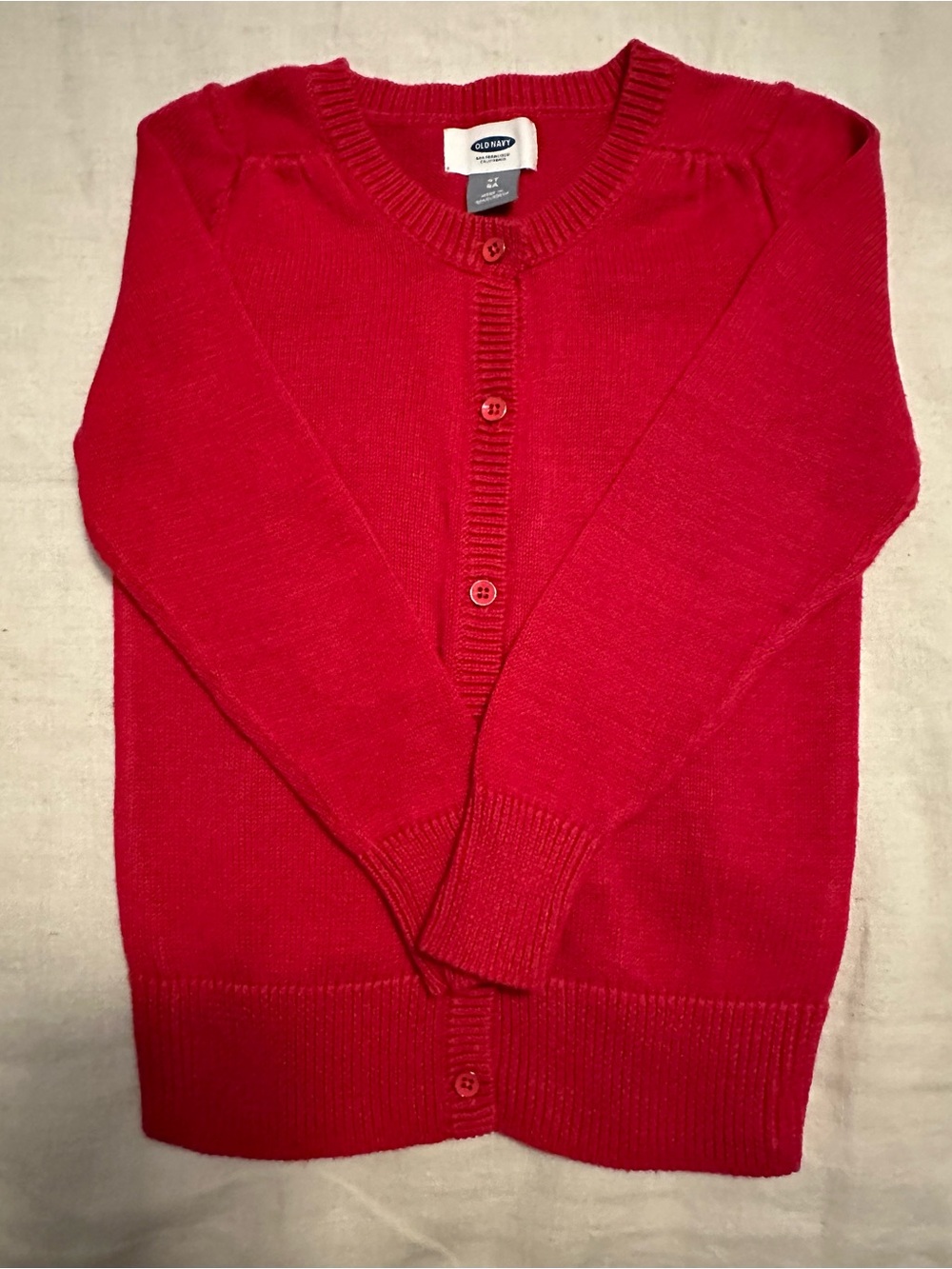 Old Navy Red, Long Sleeve Button Down Sweater
Sz 4T
Very Good Condition